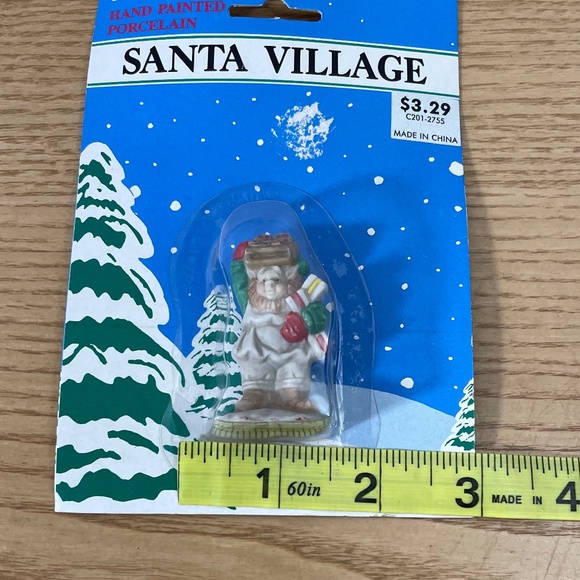 1992 Christmas Gnome Elf Baker Santa Village Fig #26381 Fabri-Centers of America - Picture 5 of 6